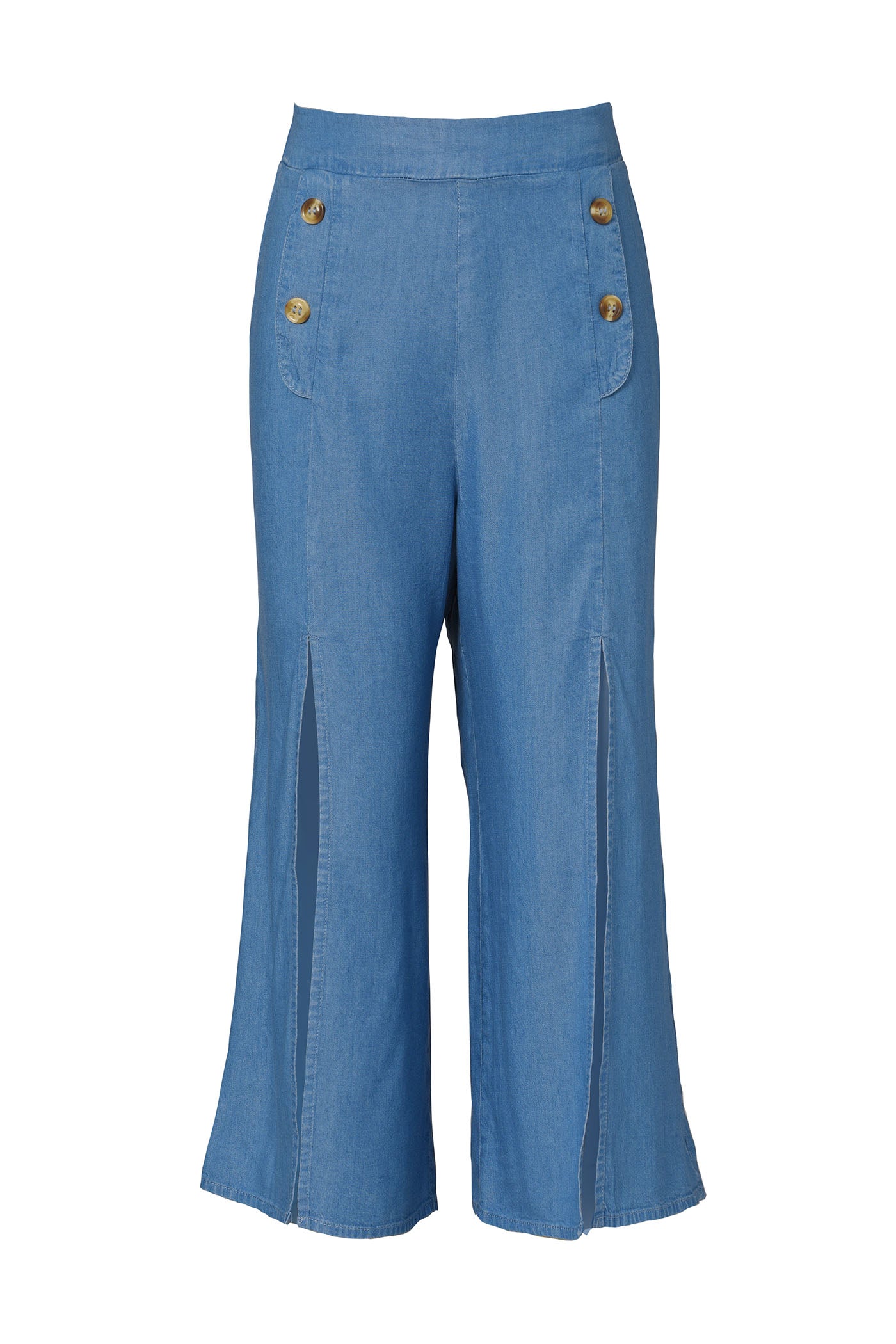 Daisy Off-Shoulder Top & Chambray Pants