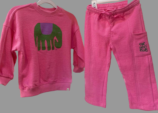 Sweater w/ Elephant print & The Safari Club Pants