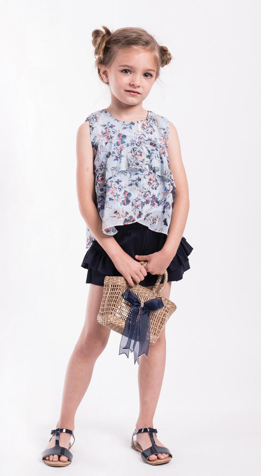 Astrid Prairie Blouse & Hudson Shorts